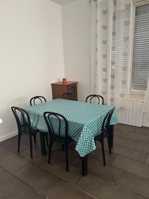 Superbe Appartement Avec Parking Gratuit Vaulx-en-Velin Εξωτερικό φωτογραφία